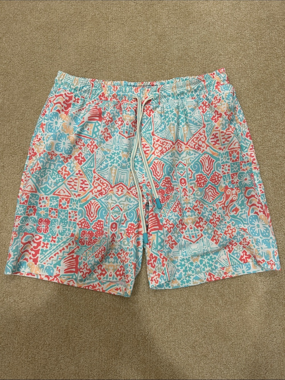 New Faherty Men's Patterned Drawstring Swim Shorts - Coral & Aqua in great